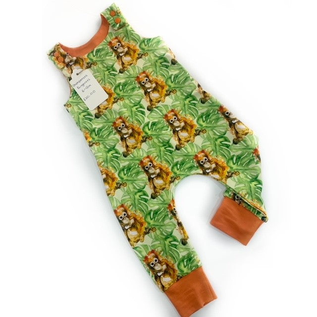 Orangutan dungarees 6-12m